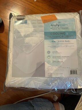 Truly calm cooling mattress pad queen